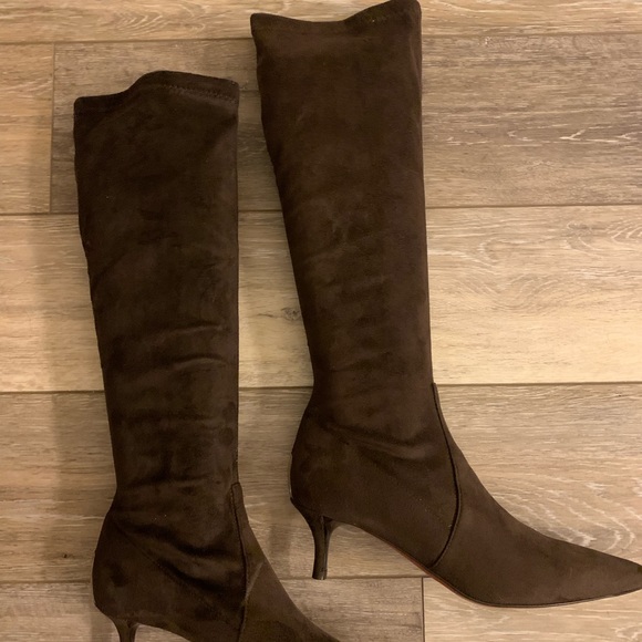 NEW Couture Donald J Pliner Suede Boots Size 7.5 - Picture 2 of 6
